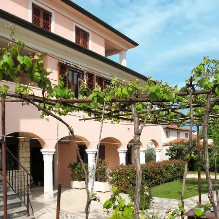 Apartment Haus Lori 151s Rovinj